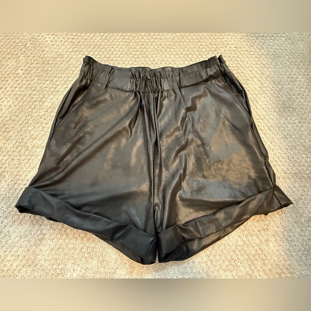 Gianni Bini High Waist Black Women's Shorts